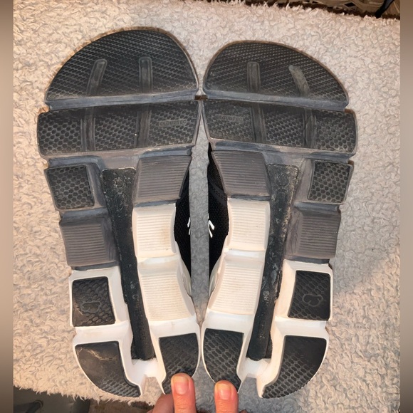 On Cloud Cloudflyers Athletic Shoes - Picture 8 of 11